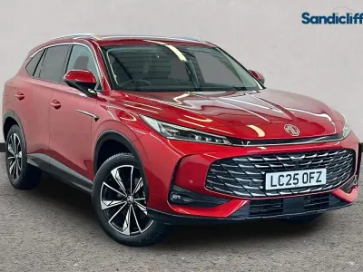 Used MG HS Trophy 170 HP (125 kW) 2024 Tri coat  dynamic red SUV