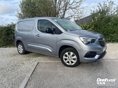 Used Vauxhall Combo 100 HP (73 kW) 2023 Grey MPV