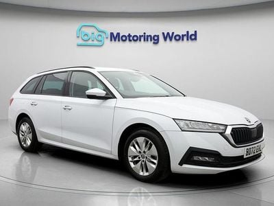 Used Skoda Octavia SE Technology 110 HP (80 kW) 2022 White Estate