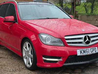 Begagnad Mercedes C250 Sport Edition 2011 Röd Kombi