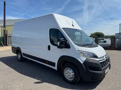 Used Citroën Relay 140 HP (102 kW) 2023 White Van