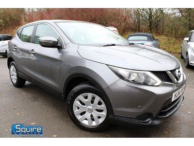Grey Used 2014 Nissan Qashqai Pack SUV | £5,595 (A bit pricey)
