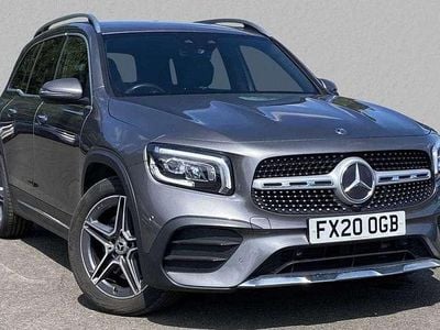 Mercedes GLB220