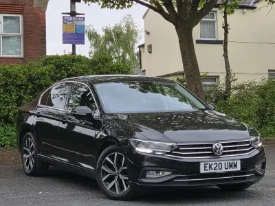 Used VW Passat SEL 120 HP (88 kW) 2020 Black Sedan