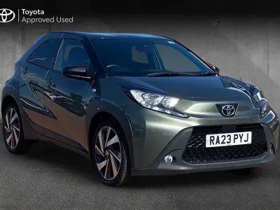 Used Toyota Aygo X 71 HP (52 kW) 2023 Cardamom green with black SUV