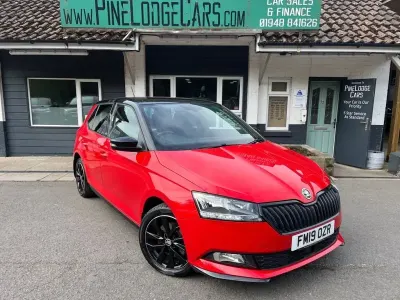 Usado Skoda Fabia Monte Carlo 110 CV (80 kW) 2019 Rojo Utilitario