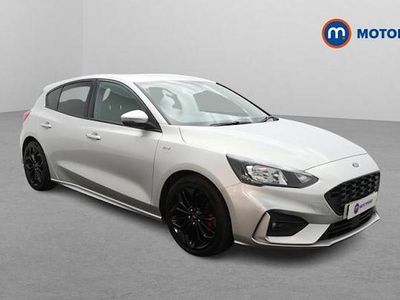 Używany Ford Focus ST-Line X 125 KM (91 kW) 2020 Srebrny Hatchback