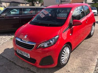 Used Peugeot 108 Active 68 HP (50 kW) 2017 Red Hatchback
