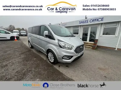 Begagnad Ford Tourneo Custom Titanium 2021 Silver Van
