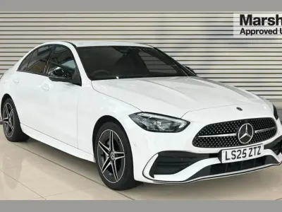 Used Mercedes C300 Urban 308 HP (226 kW) 2025 White Sedan