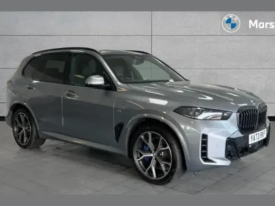 Usado BMW X5 M Sport 490 CV (360 kW) 2024 Gris SUV