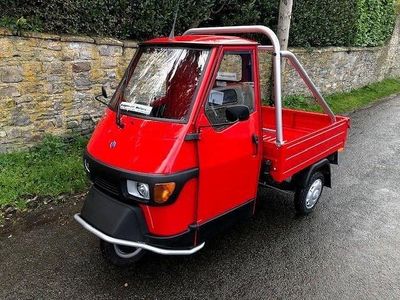 Sprint red Used 2023 Piaggio APE Pickup | £7,995