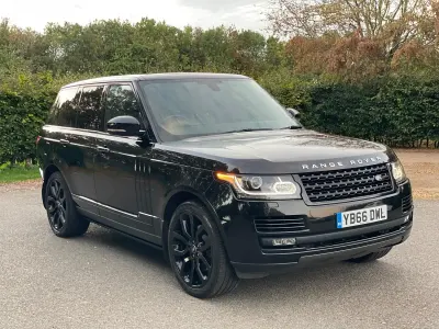 Used Land Rover Range Rover Vogue SE 306 HP (225 kW) 2016 Black SUV