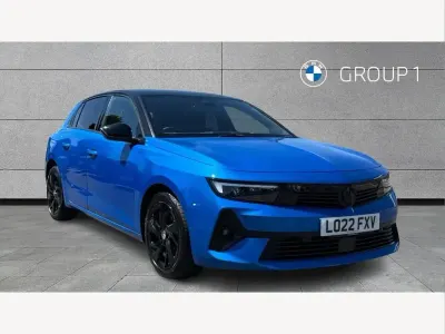 Used Vauxhall Astra GS Line 128 HP (94 kW) 2022 Blue Hatchback