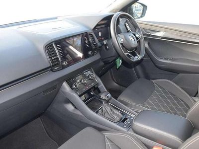 Used Skoda Karoq SportLine 150 HP (110 kW) 2024 Moon white metallic SUV