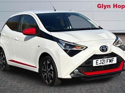Used Toyota Aygo Trend 72 HP (52 kW) 2021 White Hatchback