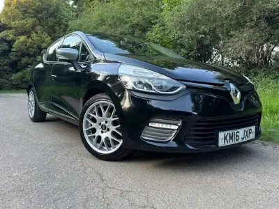 Used Renault Clio IV Dynamique 90 HP (66 kW) 2016 Hatchback