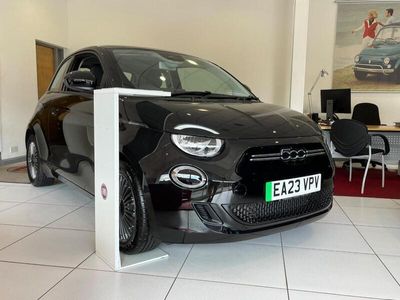 used Fiat 500e 42KWH ICON AUTO 3DR ELECTRIC FROM 2023 FROM COLCHESTER (CO3 3LE) | SPOTICAR