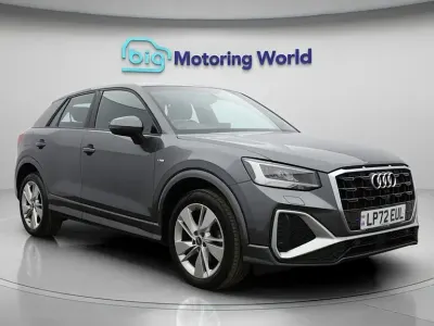 Gebraucht Audi Q2 S-Line 150 PS (110 kW) 2023 Grau SUV