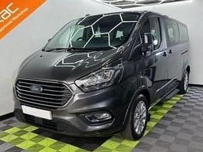Used Ford Tourneo Titanium 150 HP (110 kW) 2022 Grey MPV
