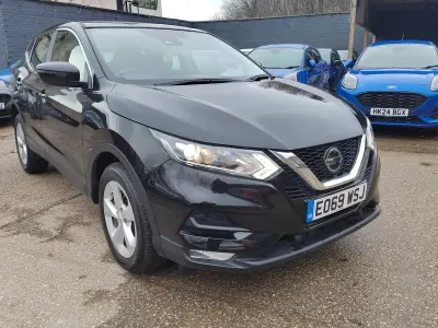 Used Nissan Qashqai Acenta Premium 160 HP (117 kW) 2019 Black SUV