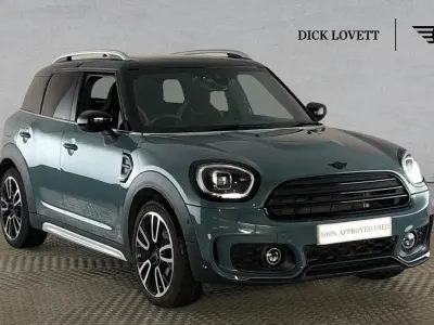 Used Mini Cooper Countryman Sport 134 HP (98 kW) 2022 Green SUV