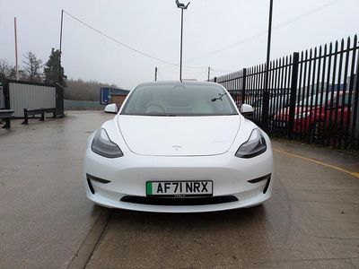 Used Tesla Model 3 Long Range AWD 72 kW (98 HP) 2021 White Sedan
