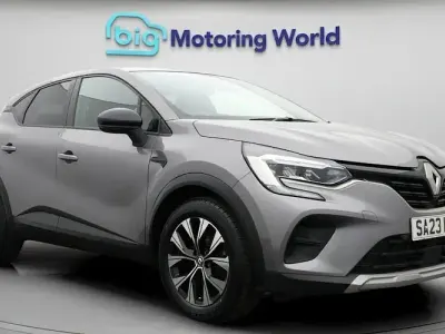 Used Renault Captur Evolution 145 HP (106 kW) 2023 Grey SUV