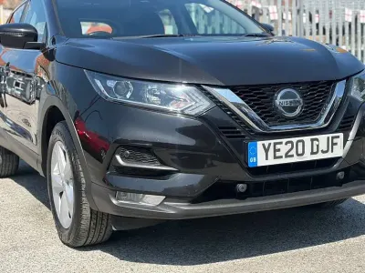 Used Nissan Qashqai Acenta Premium 2020 Black SUV