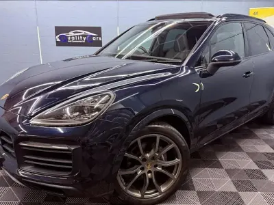 Used Porsche Cayenne 340 HP (250 kW) 2019 Blue SUV