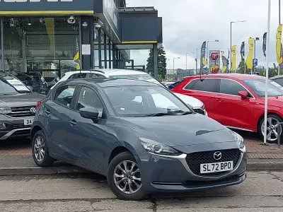 Używany Mazda 2 75 KM (55 kW) 2022 Szary Hatchback