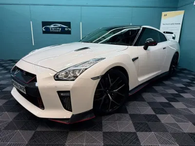 Używany Nissan GT-R Prestige 570 KM (419 kW) 2017 Biały Coupe
