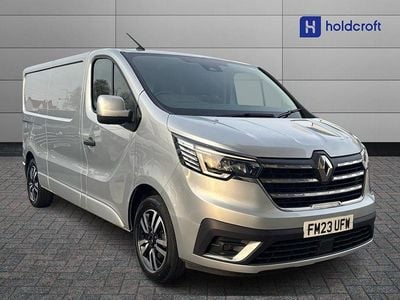 Used Renault Trafic 170 HP (125 kW) 2023 Highland grey 
