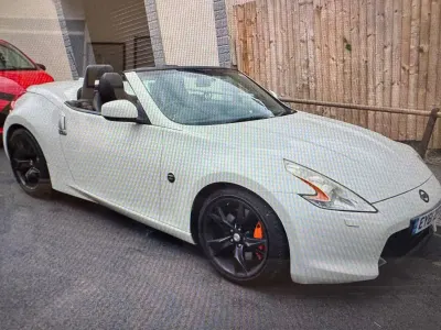 Used Nissan 370Z GT 2011 White Cabriolet