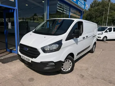 Used Ford Transit Custom 105 HP (77 kW) 2022 White Van