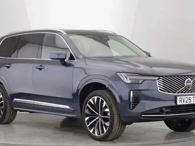 Usado Volvo XC90 Ultra 250 HP (183 kW) 2025 SUV