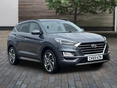 Usado Hyundai Tucson Premium SE 136 HP (100 kW) 2019 Cinzento SUV