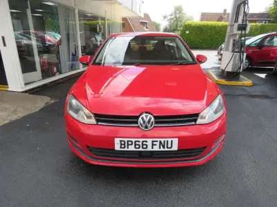 Used VW Golf VII Edition 2016 Red Hatchback