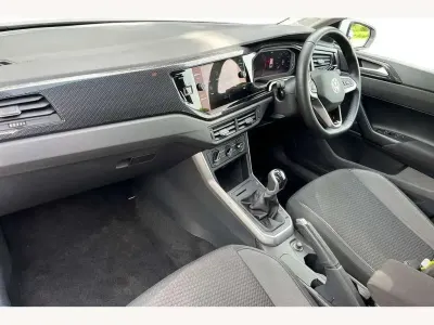 Used VW Polo Life 95 HP (69 kW) 2022 White Hatchback
