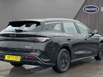 Nowe BYD Seal Boost 184 KM (135 kW) 2025 Czarny Kombi