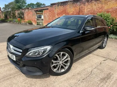 Used Mercedes C220 170 HP (125 kW) 2015 Black Estate