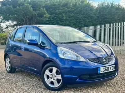 Used Honda Jazz ES 100 HP (73 kW) 2010 Blue Hatchback