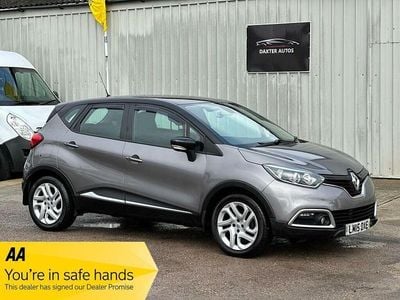 Used Renault Captur Dynamique 90 HP (66 kW) 2015 Grey/black SUV