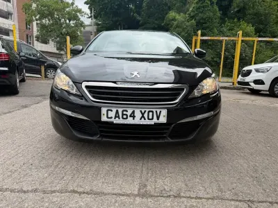 Used Peugeot 308 Active 100 HP (73 kW) 2015 Black Hatchback