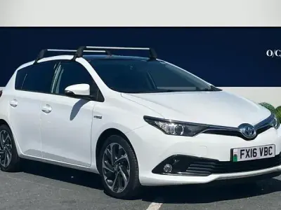 Used Toyota Auris Hybrid
