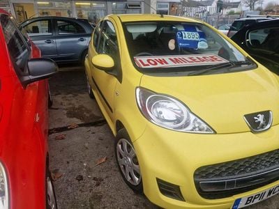 Used Peugeot 107 68 HP (50 kW) 2011 Yellow Hatchback