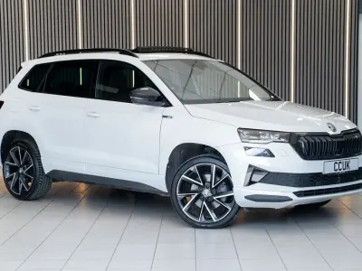 Used Skoda Karoq SportLine 150 HP (110 kW) 2023 White SUV