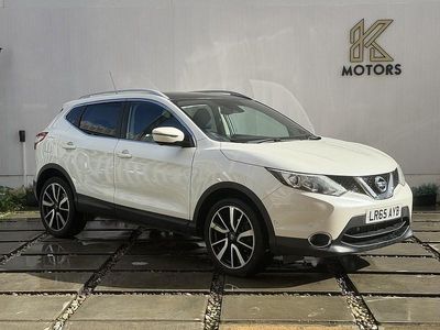 Used Nissan Qashqai Tekna 115 HP (84 kW) 2015 White SUV