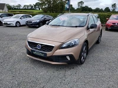 used Volvo V40 CC Cross Country D2 (120bhp) Lux 5d