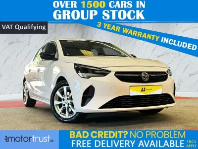 Used Vauxhall Corsa Design Edition 100 HP (73 kW) 2023 White Hatchback